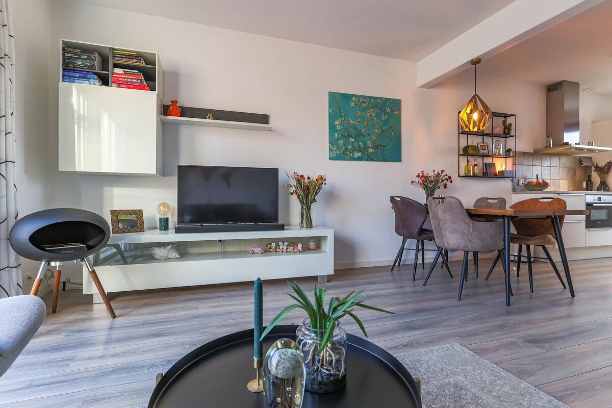 Van Eyckstraat 89, 9731 PB Groningen - € 369.000 k.k. - Boekholt & partners makelaars Groningen