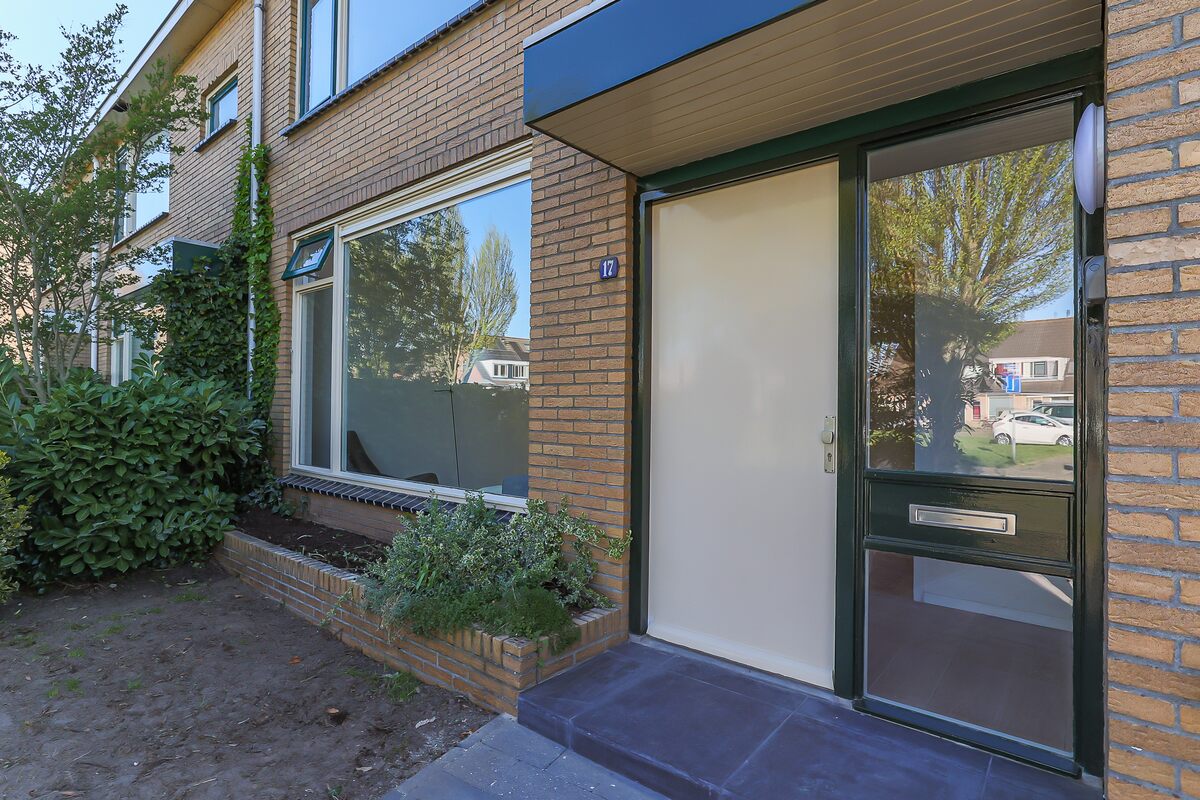 Vermeerweg 17, 9761 HV Eelde - € 350.000 k.k. - Boekholt & partners makelaars Groningen