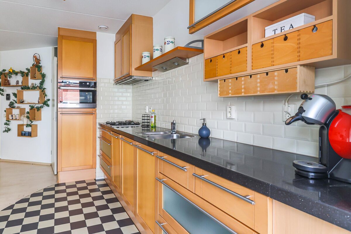 Violenhof 2, 9712 RK Groningen - € 300.000 k.k. - Boekholt & partners makelaars Groningen