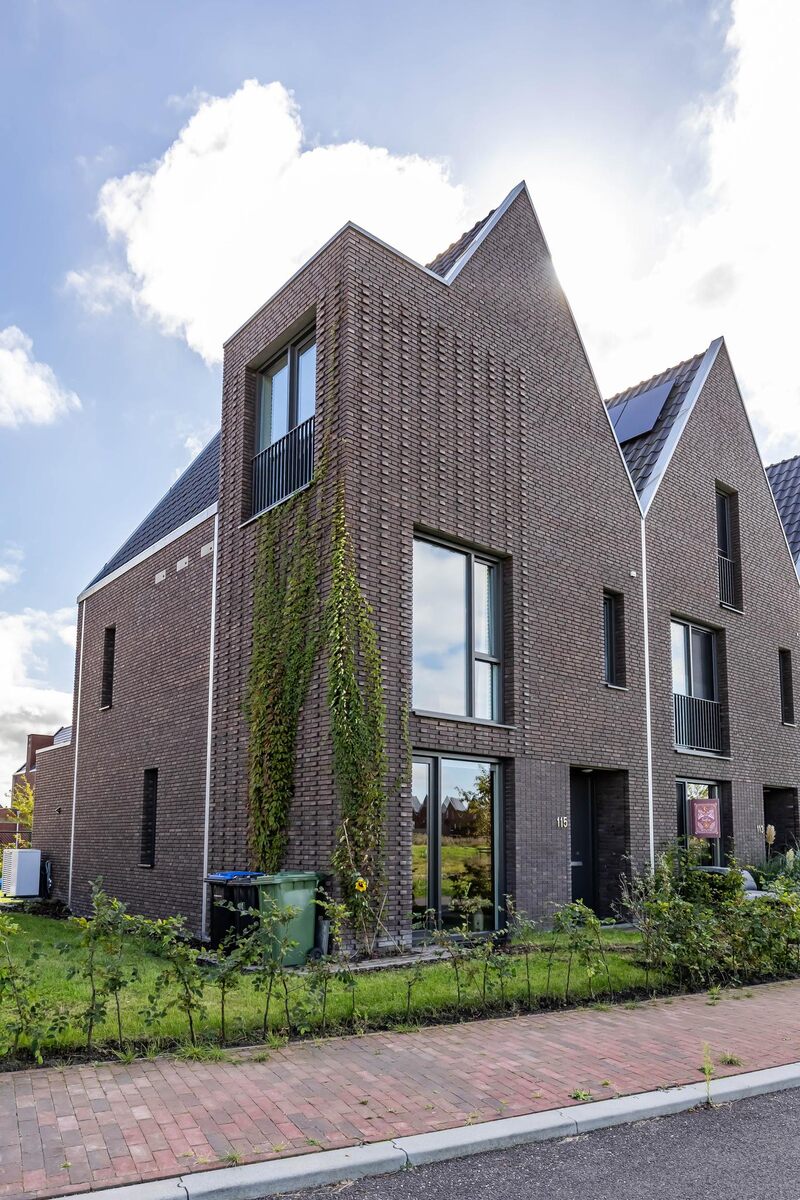 Vossenburglaan 115, 9613 EA Harkstede - € 570.000 k.k. - Boekholt & partners makelaars Groningen
