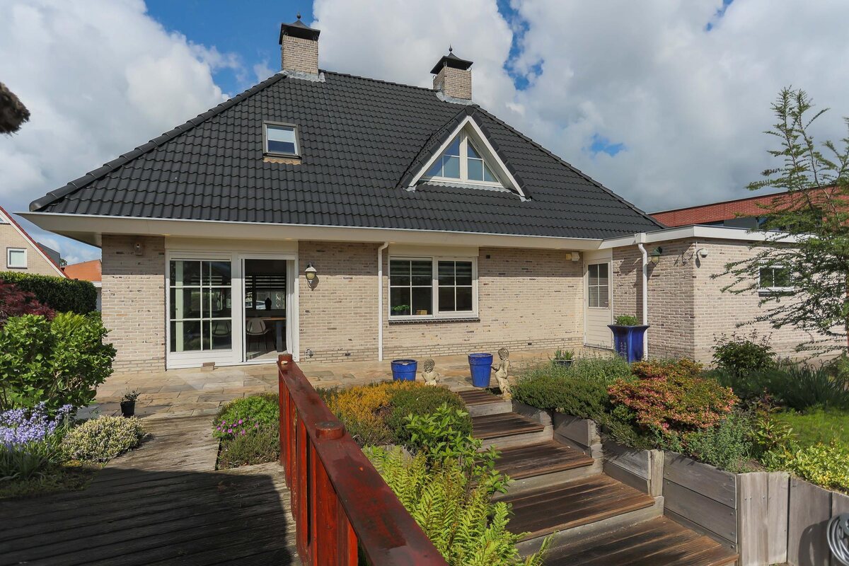 Vredewoldlaan 56, 9727 DG Groningen - € 665.000 k.k. - Boekholt & partners makelaars Groningen