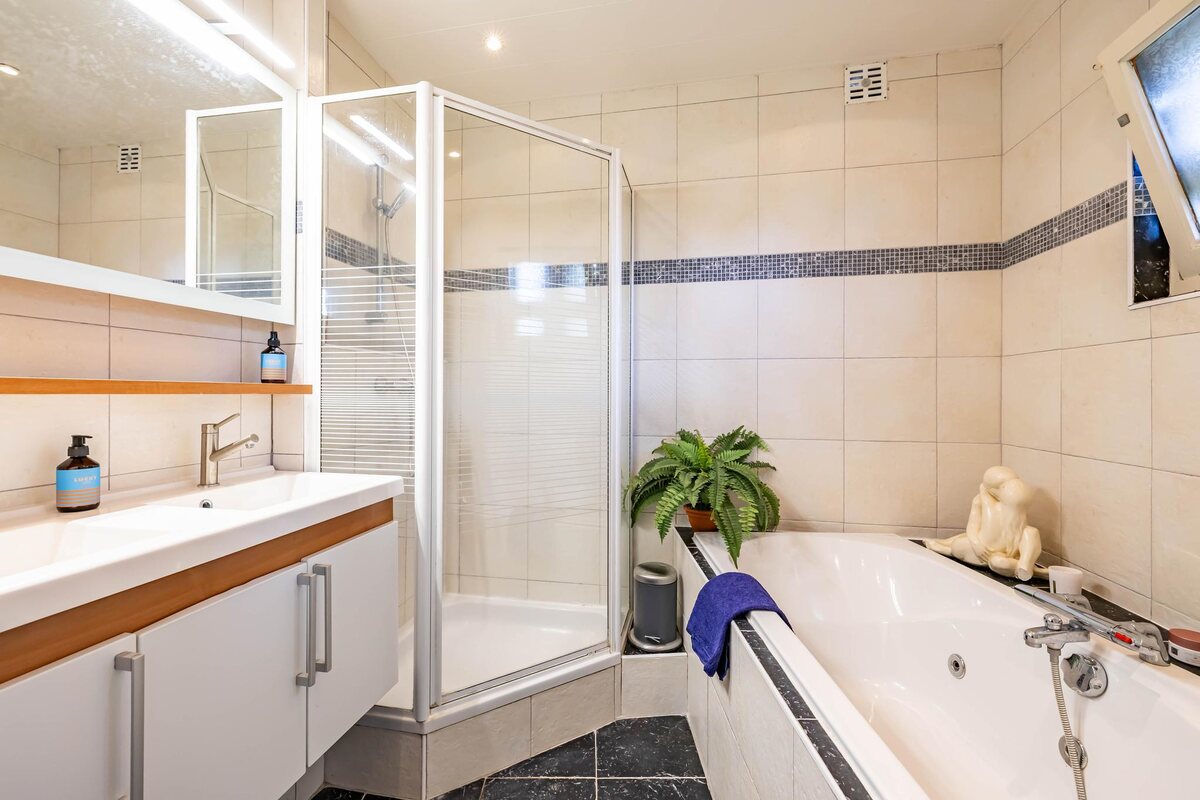 Wagenborgerweg 18, 9944 GC Nieuwolda - € 350.000 k.k. - Boekholt & partners makelaars Groningen
