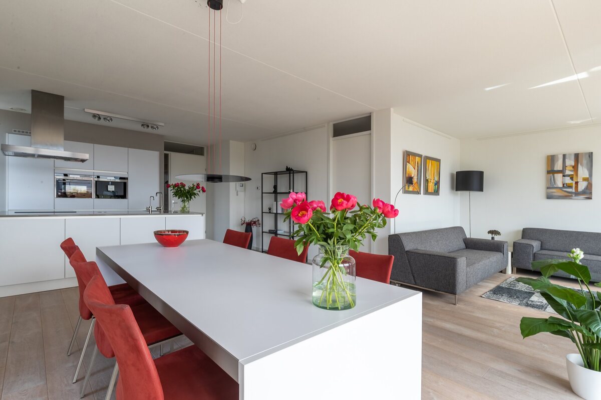 W.A. Scholtenstraat 8, 9712 KW Groningen - € 365.000 k.k. - Boekholt & partners makelaars Groningen