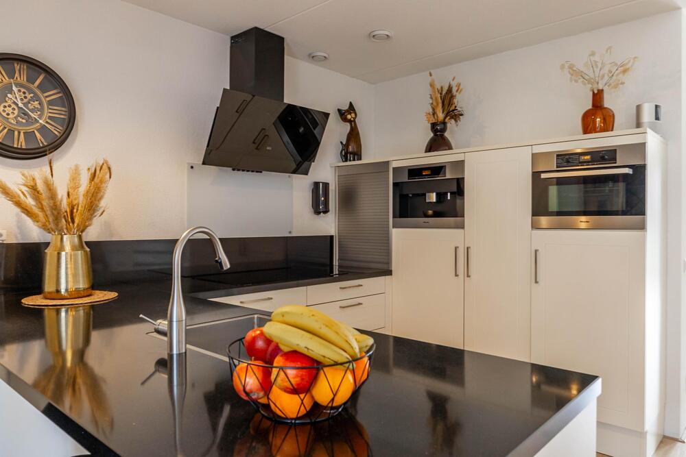 Bernhardlaan 31a, 9744 EK Groningen - € 500.000 k.k. - Boekholt & partners makelaars Groningen