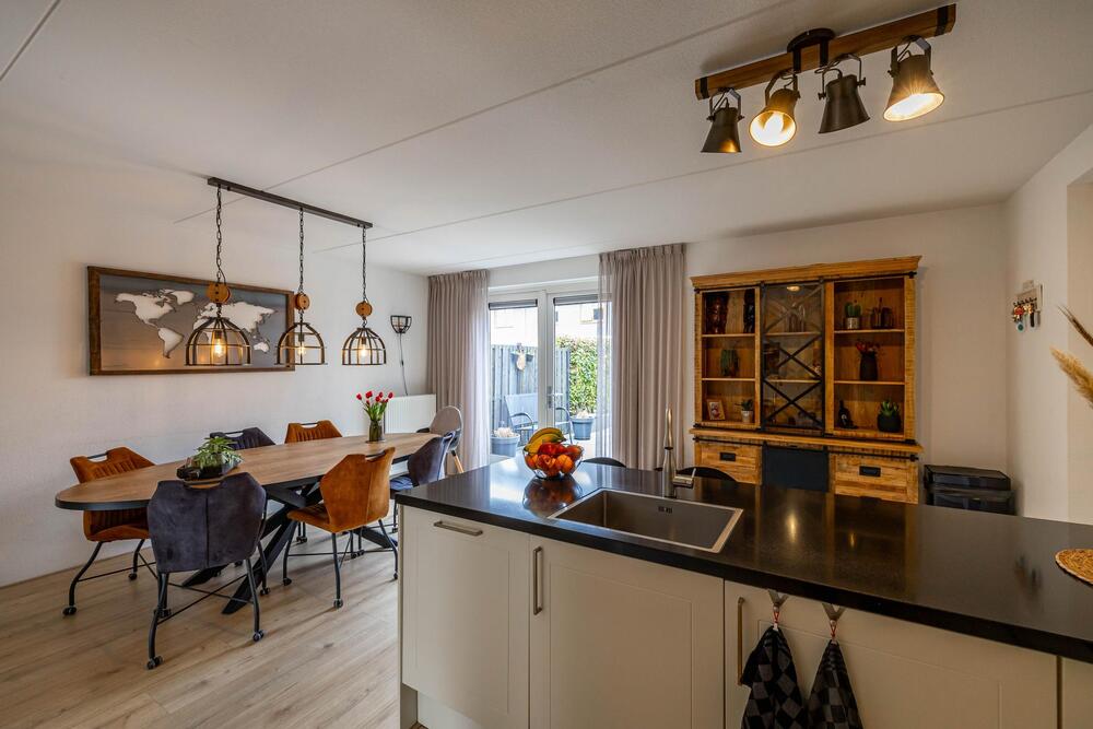 Bernhardlaan 31a, 9744 EK Groningen - € 500.000 k.k. - Boekholt & partners makelaars Groningen