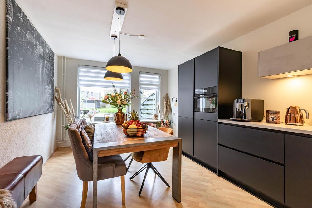 Jaltadaheerd 195, 9737 HN Groningen - € 275.000 k.k. - Boekholt & partners makelaars Groningen