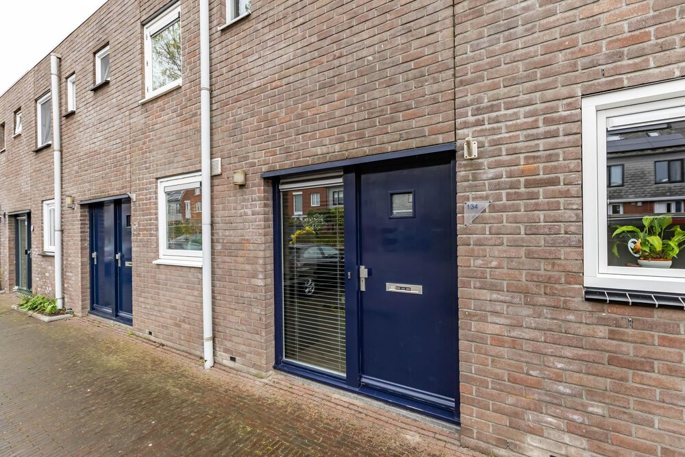 De Waard 134, 9734 CT Groningen - € 350.000 k.k. - Boekholt & partners makelaars Groningen